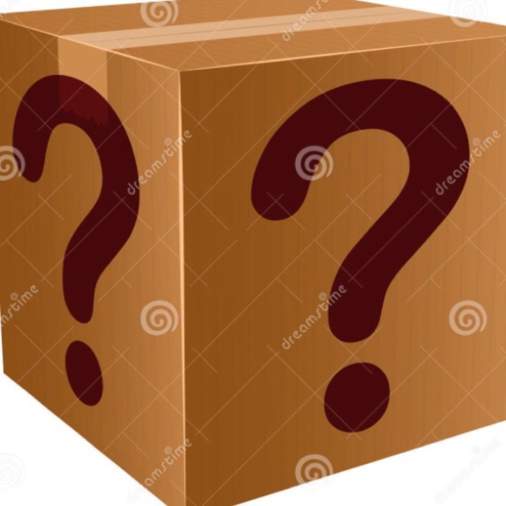 7 Pc. Reseller Mixed Size Mystery Box + FREE GIFT - Picture 3 of 8